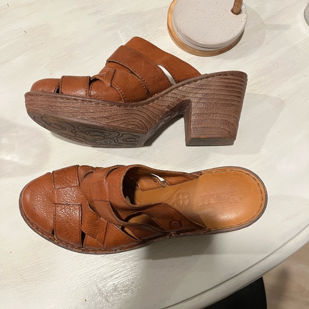 Born mule clogs. Criss cross pattern